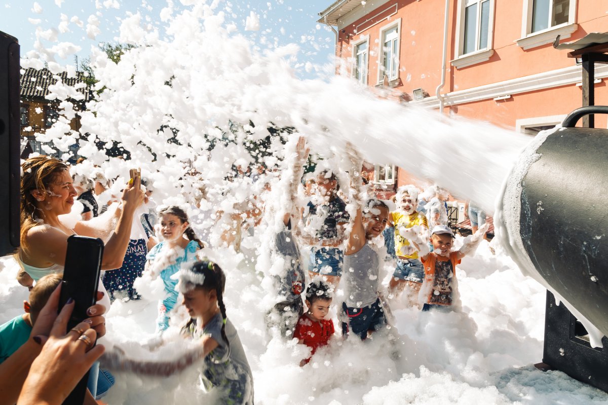 Пенная вечеринка шоу программа Пенная вечеринка шоу программа