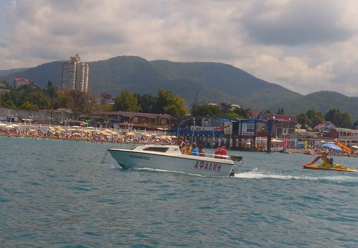 Рыбалка в море Рыбалка в море