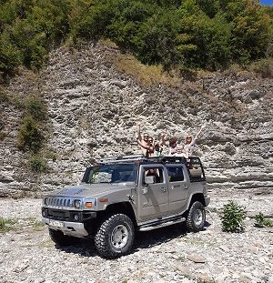 Джипинг на внедорожнике на Тенгинские водопады