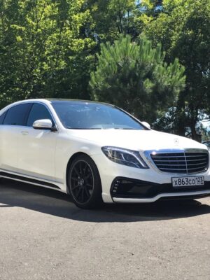 Mercedes-Benz 222