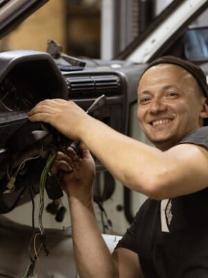 Профессиональный ремонт коробки передач Профессиональный ремонт коробки передач